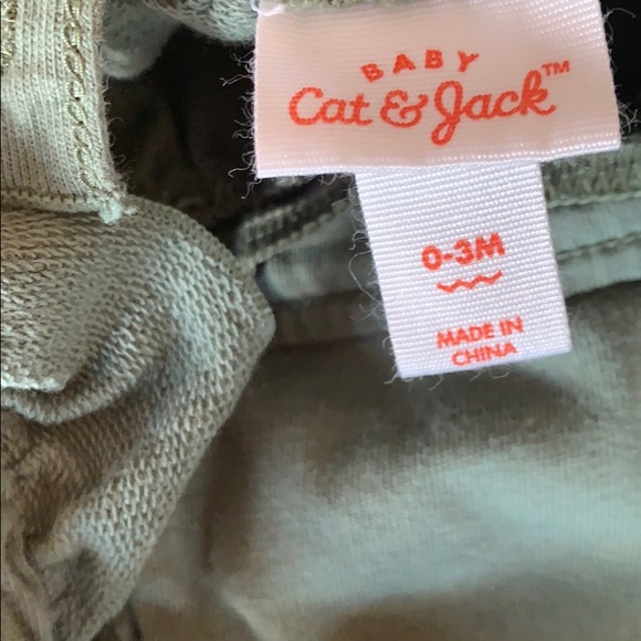 Cat and jack0-3 months little overalls - Picture 4 of 5